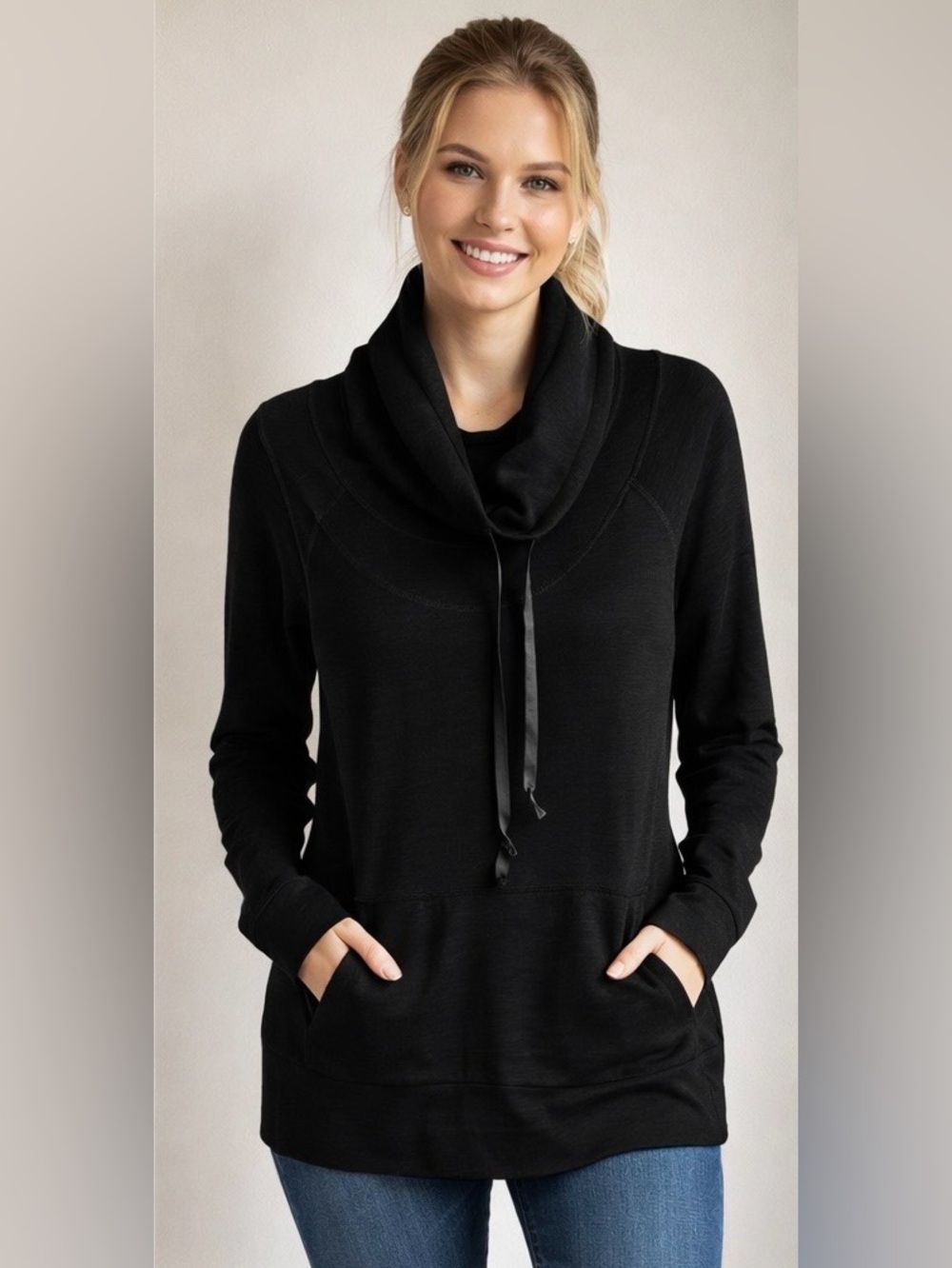 Kuhl Women's Black Cowl Neck Sweater Size Medium